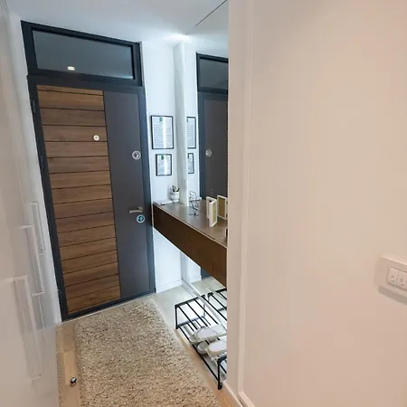 Vividlux * 아란젤로바츠