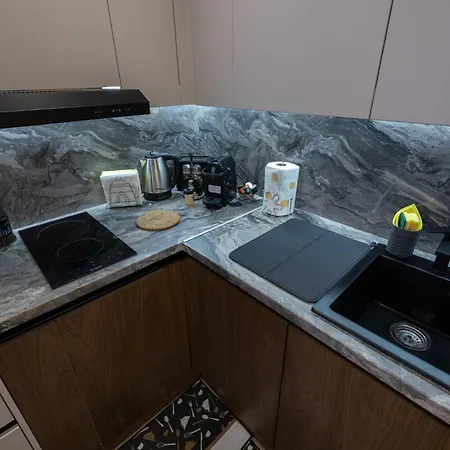 Vividlux 아란젤로바츠